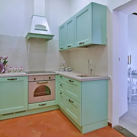 1 Bedroom Gorgeous In